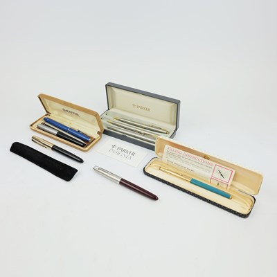 Lot 258 - A COLLECTION OF ASSORTED PENS.