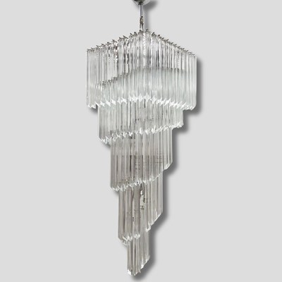 Lot 747 - MURANO GLASS CHANDELIER.