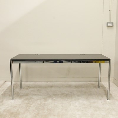 Lot 602 - USM HALLER TABLE