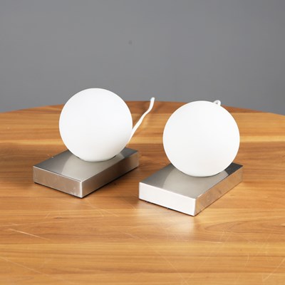 Lot 813 - PAIR OF 1970s ITALIAN MINIMALIST TABLE LAMPS WITH GLOBE GLASS SHADES