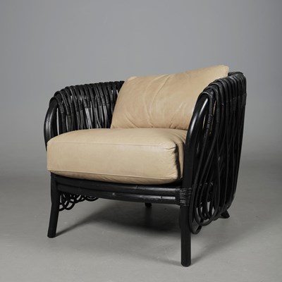 Lot 488 - ARTERIORS STRATA LOUNGE CHAIR.
