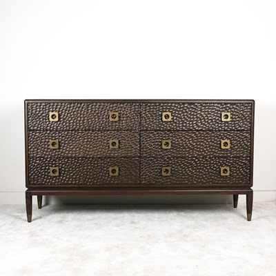 Lot 631 - ATTRIBUTED TO KEIICHI HONEYBOURNE LARGE CHEST OF DRAWERS