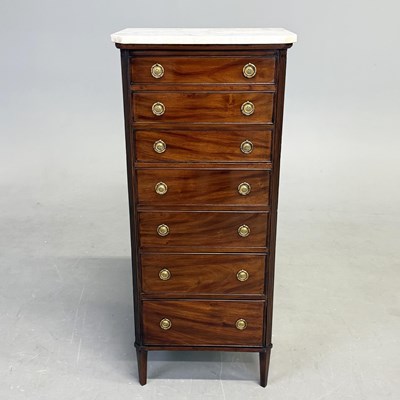 Lot 437 - EARLY 20TH CENTURY LOUIS XVI STYLE MAHOGANY SEMAINIER