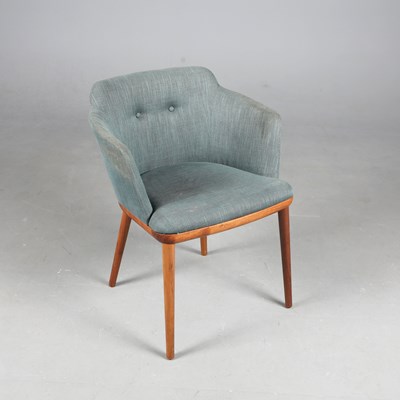 Lot 582 - PORADA CELINE CHAIR