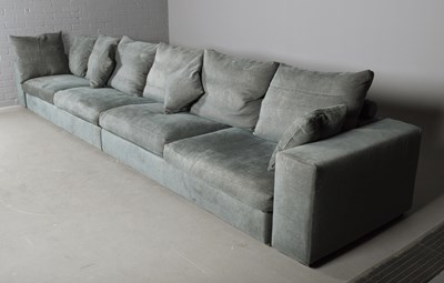 Lot 555 - FLEXFORM GROUNDPIECE SECTIONAL SOFA