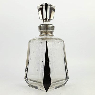 Lot 165 - AN ART DECO CUT GLASS WHISKY DECANTER