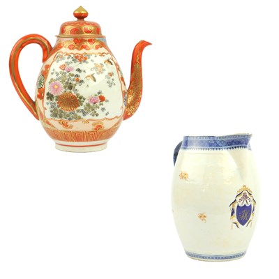 Lot 196 - AN 18TH CENTURY CHINESE EXPORT PITCHER AND JAPANESE KUTANI TEAPOT. (2)