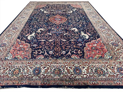Lot 264 - ANTIQUE PERSIAN SAROUGH CARPET
