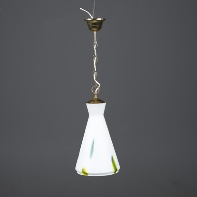 Lot 851 - 1960s ITALIAN STILNOVO STYLE OPALINE GLASS PENDANT LIGHT