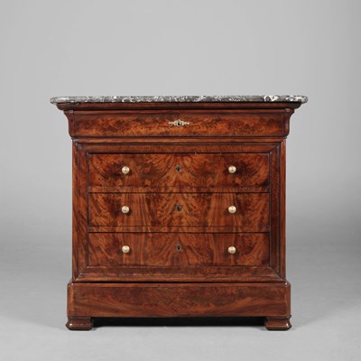 Lot 456 - LOUIS PHILIPPE MAHOGANY HALL COMMODE