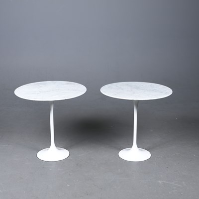 Lot 639 - PAIR OF KNOLL STYLE TULIP MARBLE TOPPED SIDE TABLES