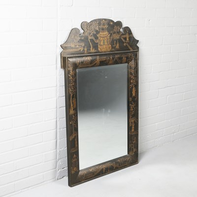 Lot 724 - CHINOISERIE STYLE WALL MIRROR WITH BEVELLED PLATE
