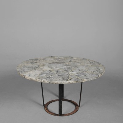 Lot 743 - CIRCULAR MARBLE TOPPED COFFEE TABLE ON METAL BASE