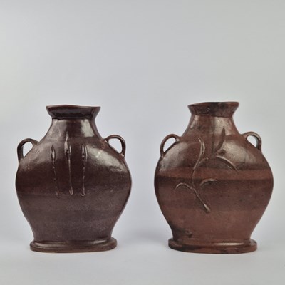 Lot 185 - A PAIR OF JAPANESE MASHIKO WARE VASES. (2)