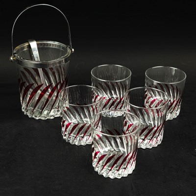 Lot 716 - FRENCH LUMINARC STYLE GLASS SET. (7)