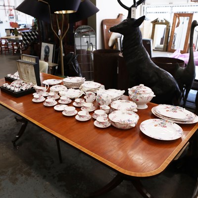 Lot 195 - SPODE VINTAGE CHELSEA GARDEN DINNER SERVICE.