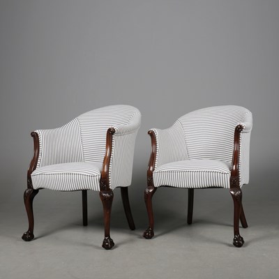 Lot 450 - PAIR OF GEORGIAN STYLE TUB CHAIRS (2)