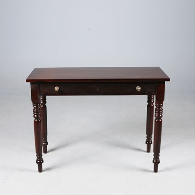 Lot 369 - 19TH CENTURY MAHOGANY HALL TABLE