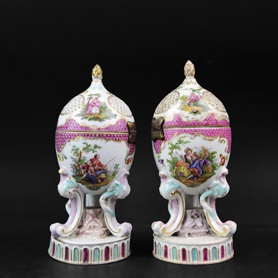 Lot 192 - 18TH CENTURY POTPOURRI (2)