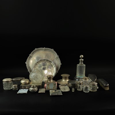 Lot 208 - COLLECTION OF SILVER AND SILVER PLATE (QTY)