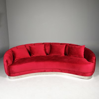Lot 546 - MOBILI SOFA