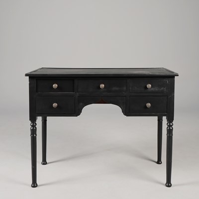 Lot 773 - FRENCH PROVINCAL STYLE DRESSING TABLE