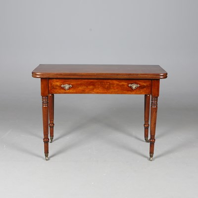 Lot 359 - 19TH CENTURY MAHOGANY TEA TABLE