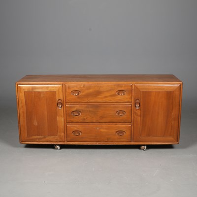 Lot 657 - ERCOL 455 SIDEBOARD.