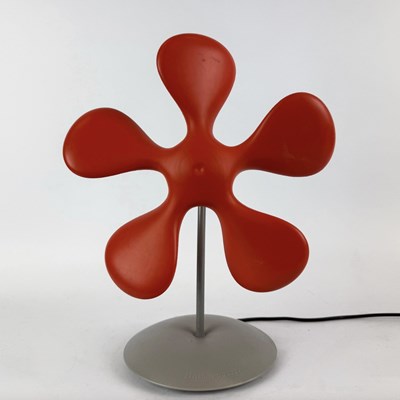 Lot 587 - 1990s GERMAN ELMAR FLÖTOTTO FLOWERPOWER TABLE FAN.
